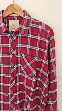 Camisa de franela Marca Legacy talle L Custom Fit