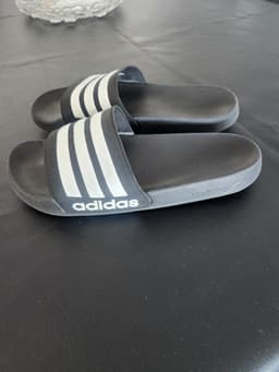 Chinelas Adidas Muy Buen Estado