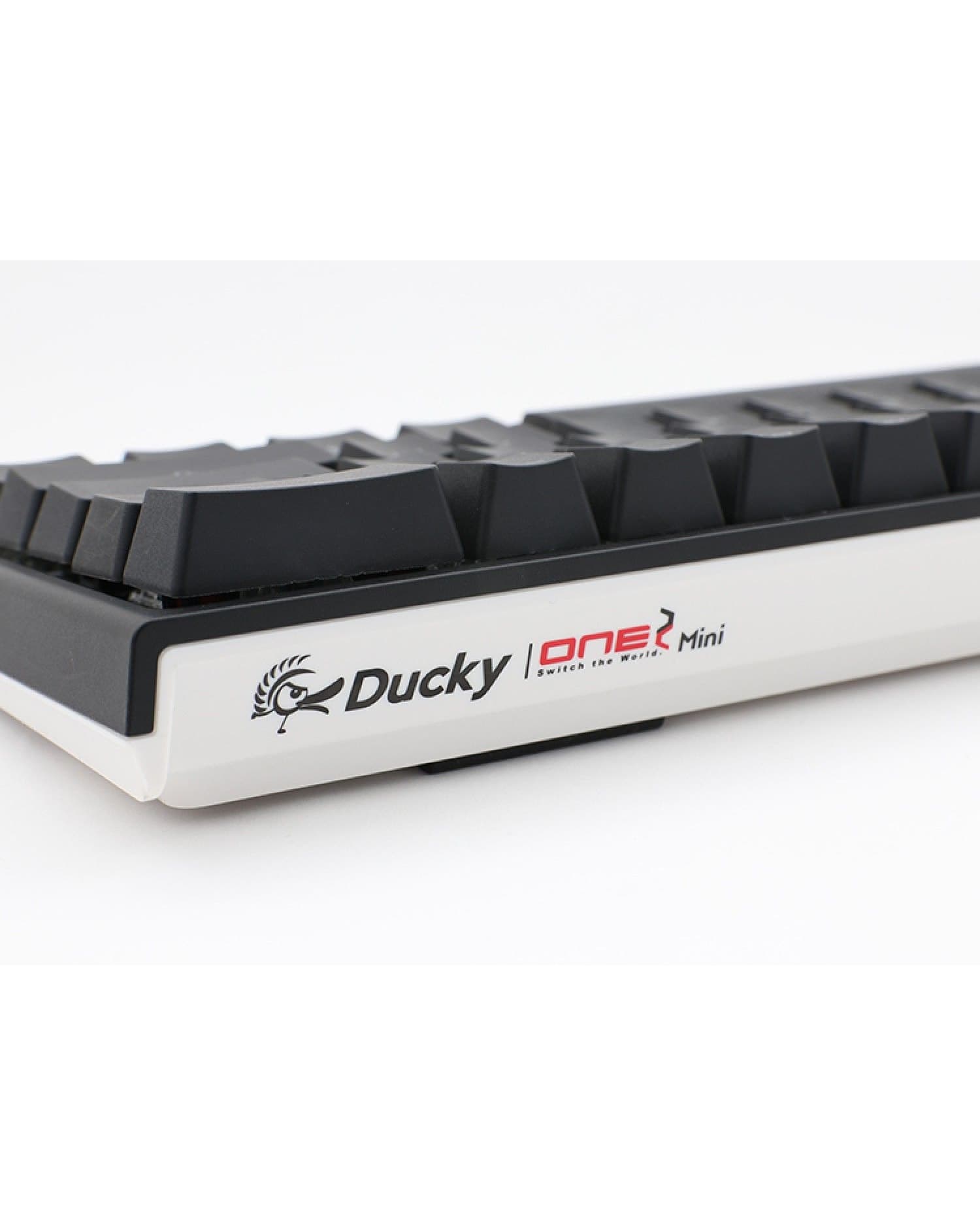 TECLADO GAMER DUCKY ONE 2 MINI RGB KAILH BOX WHITE SWITCH MECANICO ISO SP
