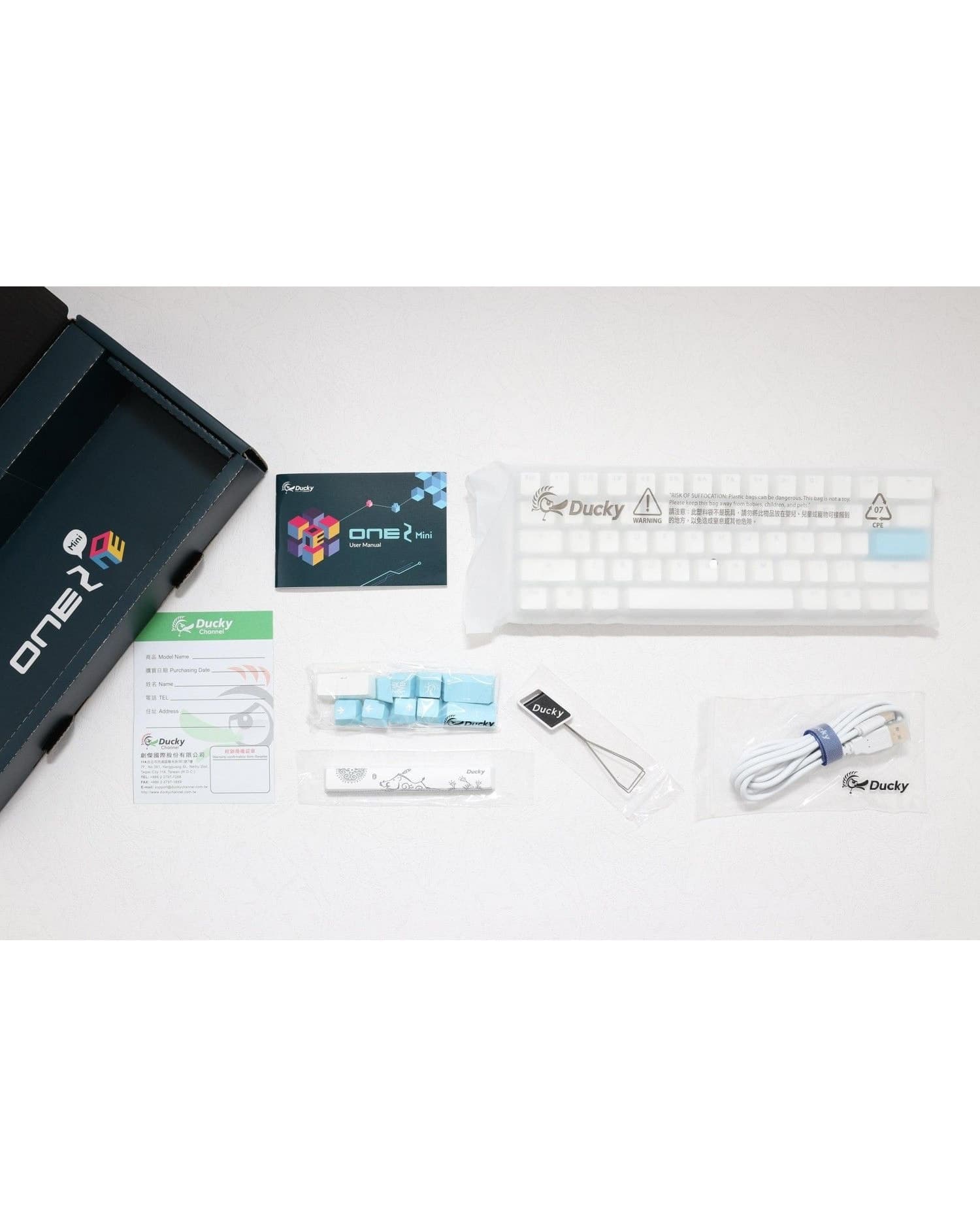 TECLADO GAMER DUCKY ONE 2 MINI PURE WHITE RGB VERSION GAMING CHERRY MX RED DOUBLE-SHOT PBT MECANICO