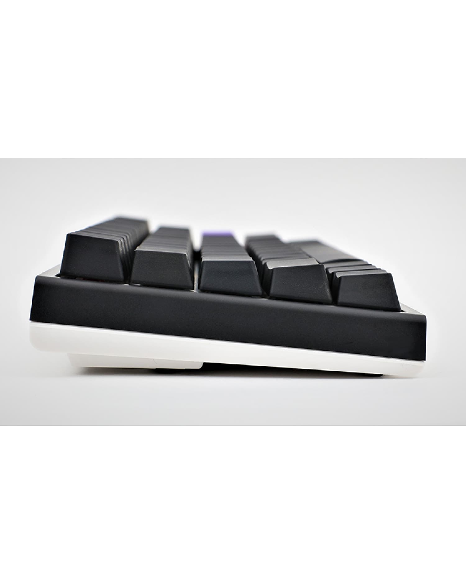 TECLADO GAMER DUCKY ONE 2 MINI RGB KAILH BOX WHITE SWITCH MECANICO ISO SP